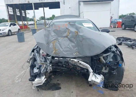 2025 Kia K5 Gt-Line z USA, uszkodzony, nr VIN KNAG64J70S5337089